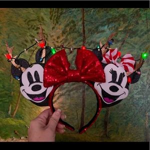Light up holiday Christmas Mickey Minnie ears headband Disney